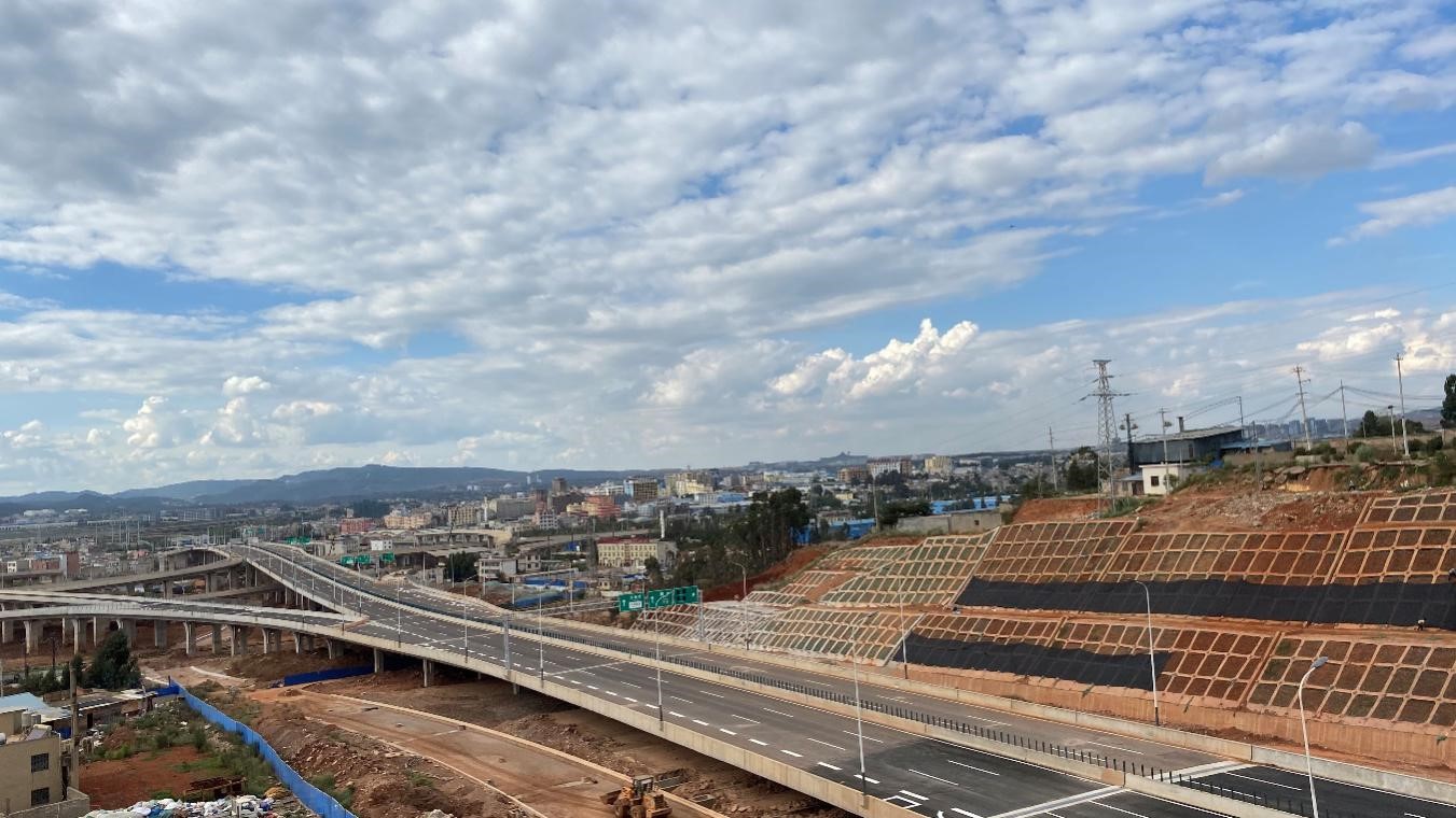 压缩82-2.jpg 压缩82-2.jpg