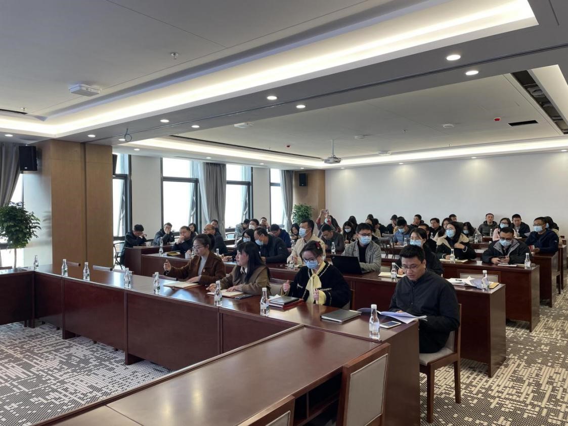 1220-2.jpg 1220-2.jpg